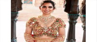 అంబానీ కూతురి బంగారు బ్లౌజ్‌ అదిరిపోయింది?